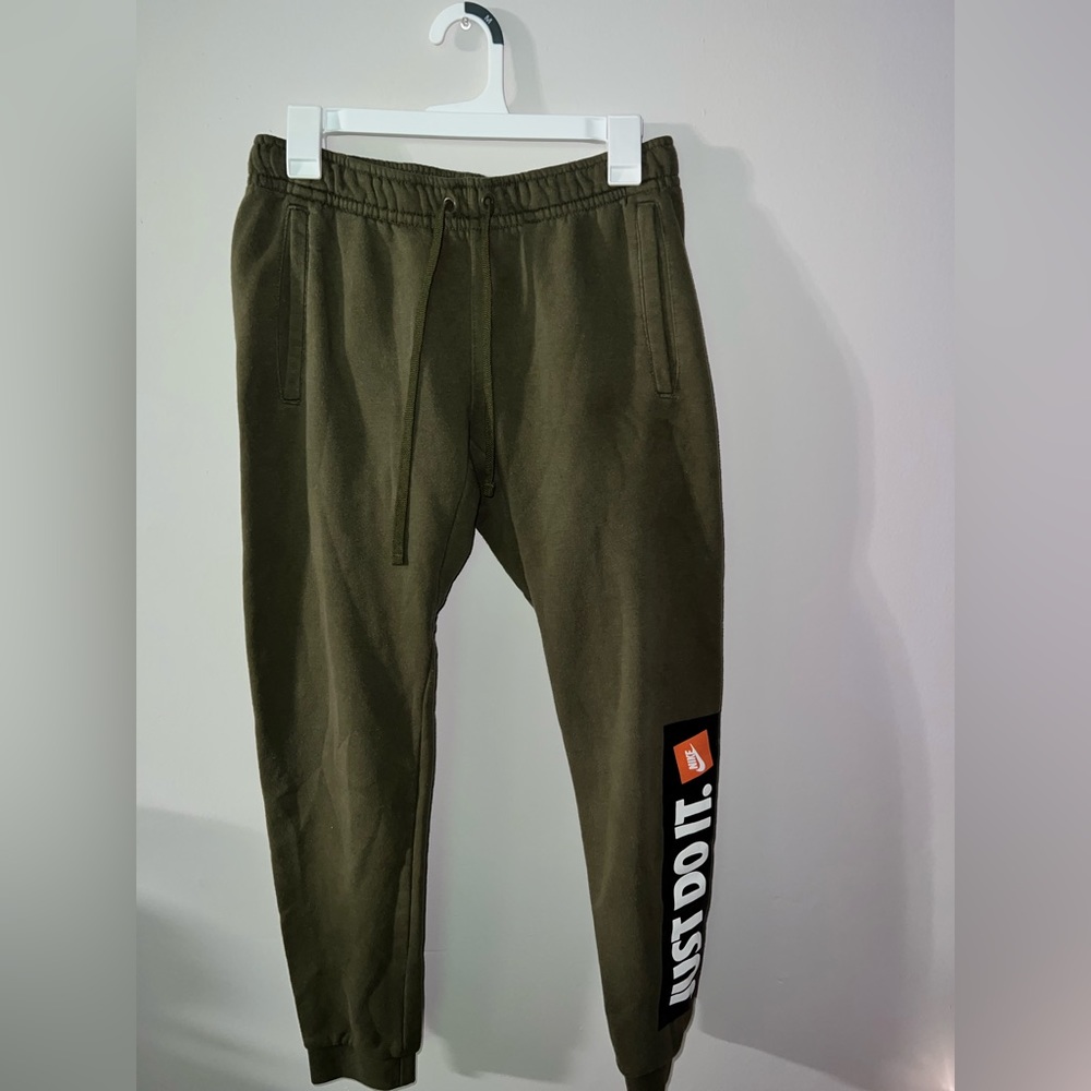 Nike - joggers